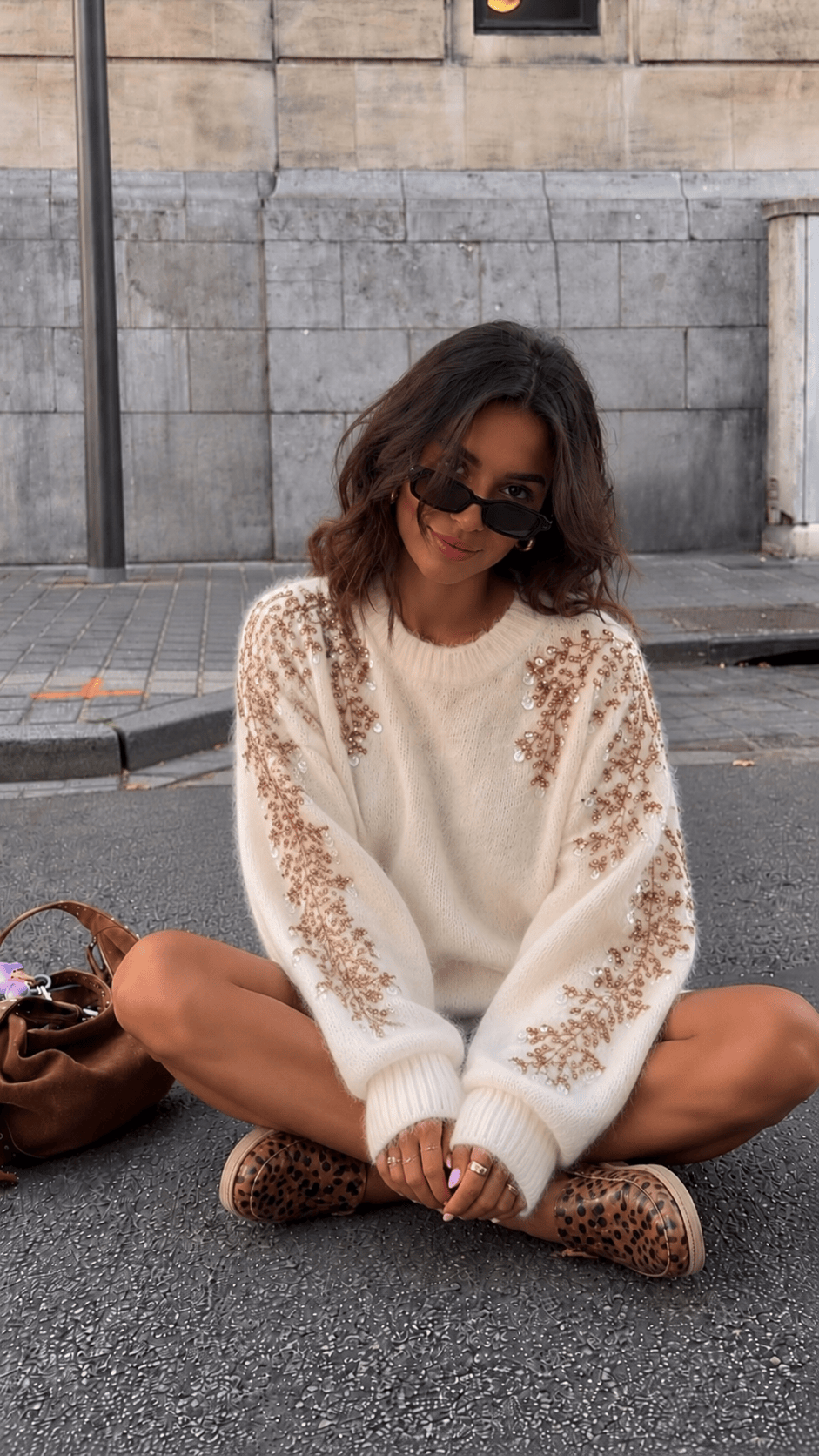 Maurice paris Pull Pull JOLY beige
