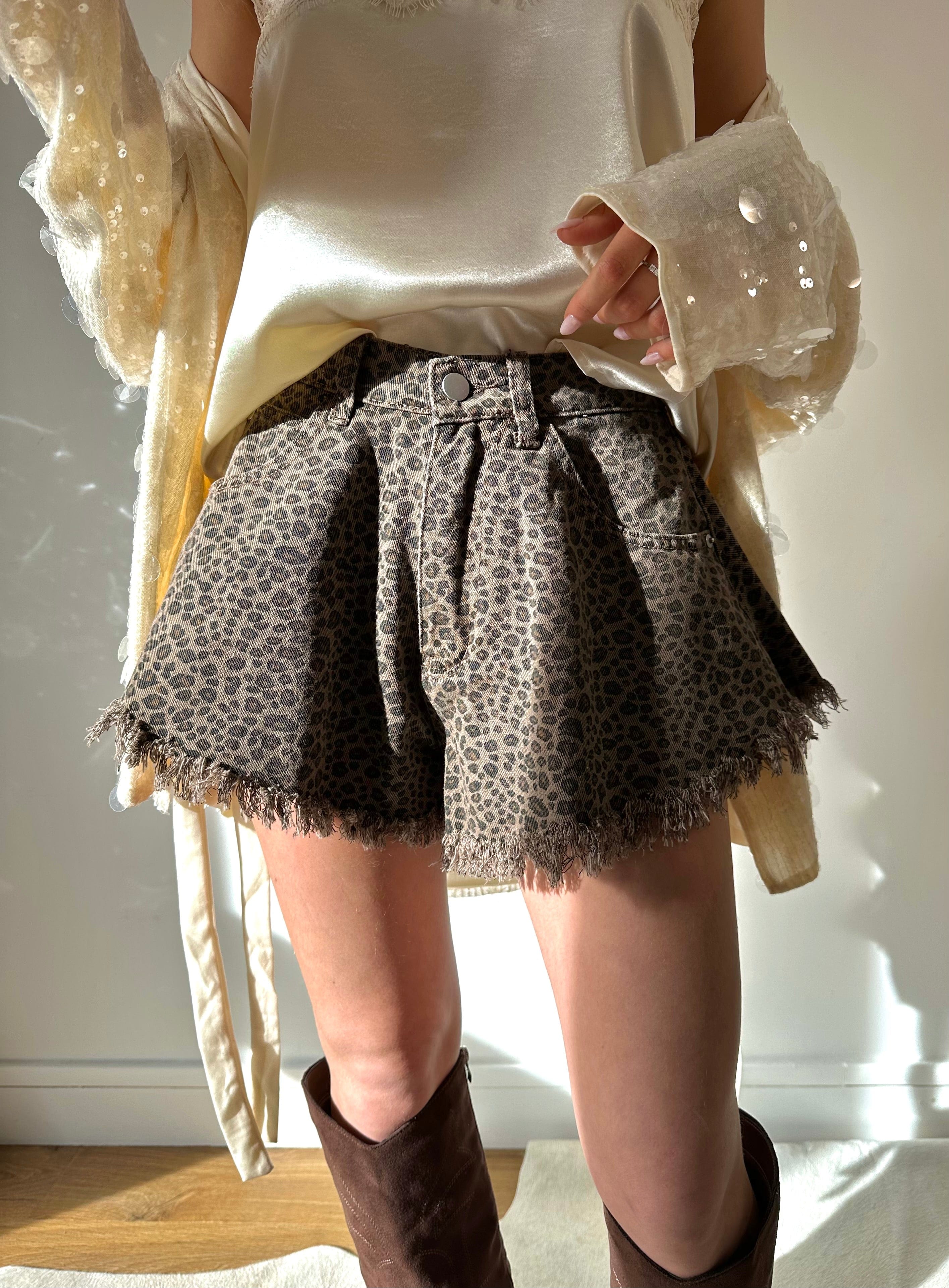 Maurice paris Short Short IRIS Leo